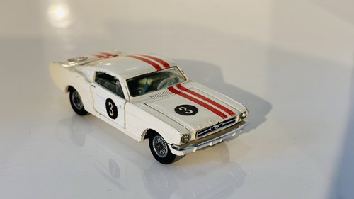 Corgi toys 325 ford mustang - corgi,