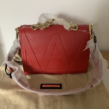 Amanda Wakeley ‘The