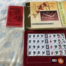 Boxed Mahjong Game Set Tiles Mah Jong Green White mah jongg gibsons games