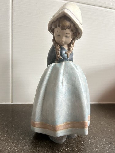 Lladro lonely blue girl - lladro,