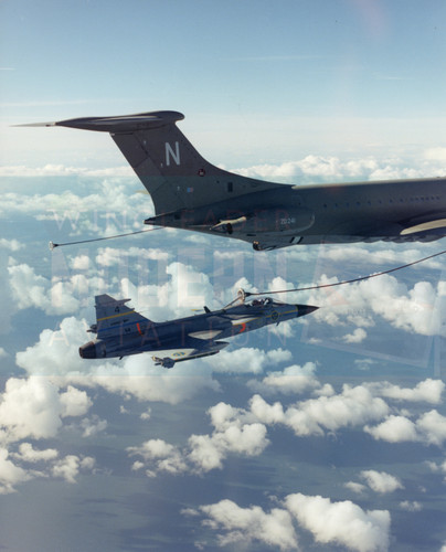 Saab jas gripen swedish - gripen,