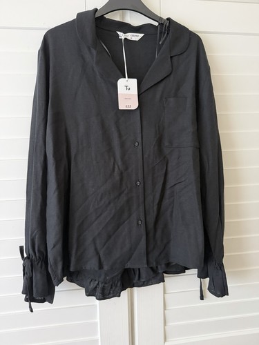 Black shirt and shorts pyjamas - and,