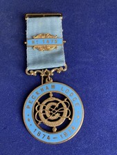 RARER VINTAGE 1974 MASONIC CENTENARY JEWEL. PECKHAM LODGE no.1475.  (188A)