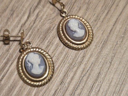 Vintage 9ct yellow gold cameo - vintage,
