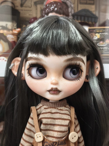 Blythe doll custom - blythe,