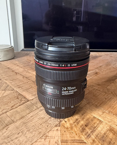 Canon 70mm 4 - ef, f/4