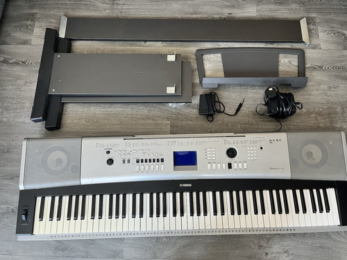 Yamaha portablegrand dgx 530 - portablegrand, dgx-530