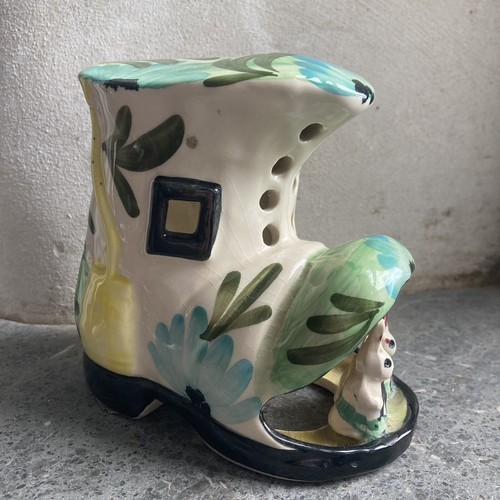 Vintage retro kitsch derek - vintage,