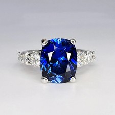 5.50 Ct Cushion Natural