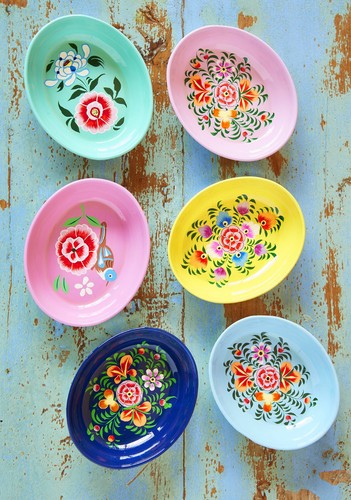 Fairtrade kashmiri hand - kashmiri,