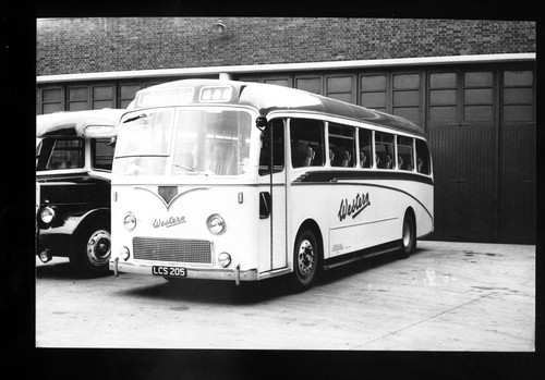 Tm4521 western coach bus - western,