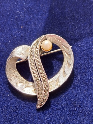 Vintage brooch with sphinx - brooch,
