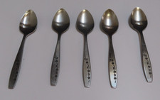 Set of 5 vintage Oneida northland korea flatware flower des  stainless teaspoons