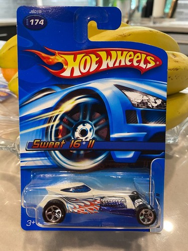 2006 hot wheels - hot,