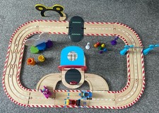 Disney Wooden Minnie Mouse Car