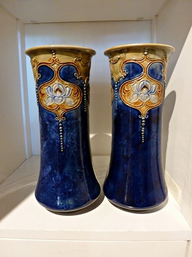 Two 23cm doulton - 9”/23cm,