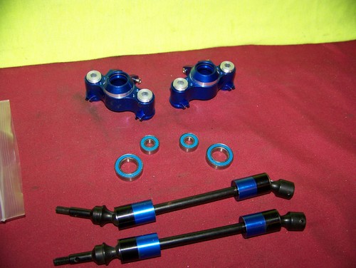 Traxxas tmaxx emaxx - traxxas,