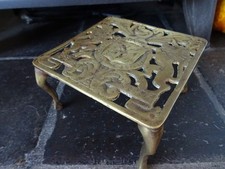 Antique Solid Brass Trivet Stand UK Monarch Coat of Arms DIEU ET MON DROIT