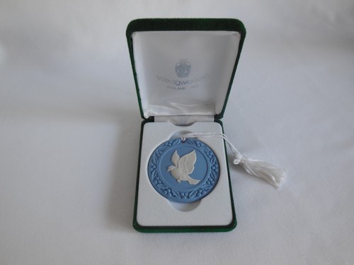 Wedgwood blue jasperware dove - wedgwood,