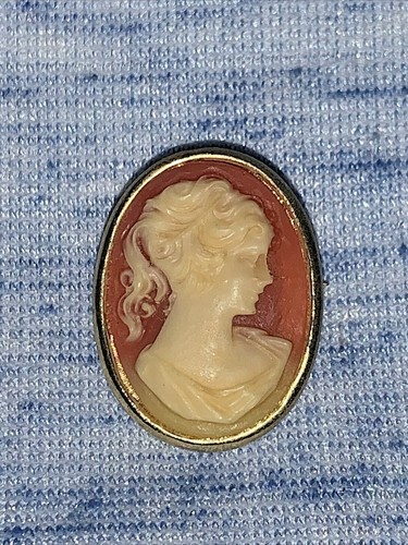 Vintage grandma jewelry - jewelry, box