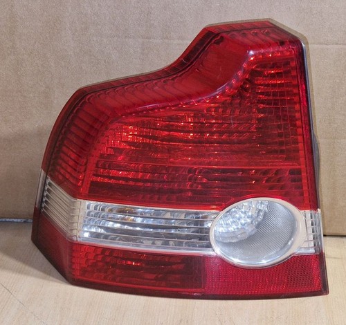 Volvo s40 2004 rear tail - rear,