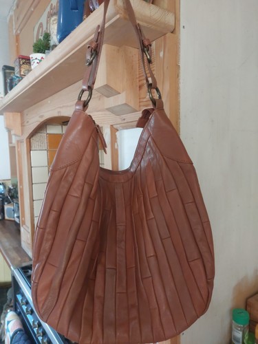 Gorgeous leather tan slouchy - gorgeous,