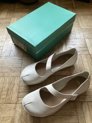 Clarks cream leather - clarks,