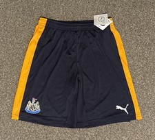 Newcastle United 2016/17 Away