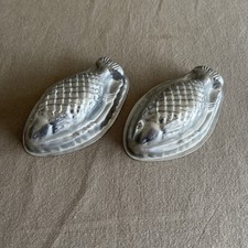 Vintage retro metal fish jelly - metal,