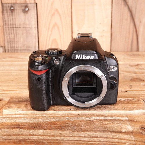 Faulty nikon d40x camera - nikon,