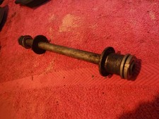 APRILIA RS 50 SWING ARM SPINDLE BOLT WITH ALL FITTINGS INC ADJUSTER