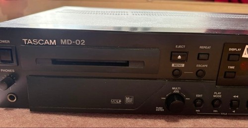 Tascam minidisc deck - md-02,
