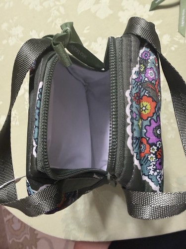 Vera bradley insulated - vera,