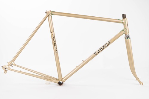 Taurus columbus vintage - columbus,