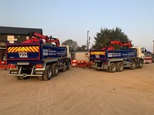 Grab tipper hire - &,