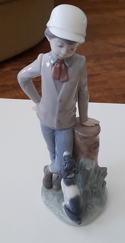 Nao lladro boy - with, dog
