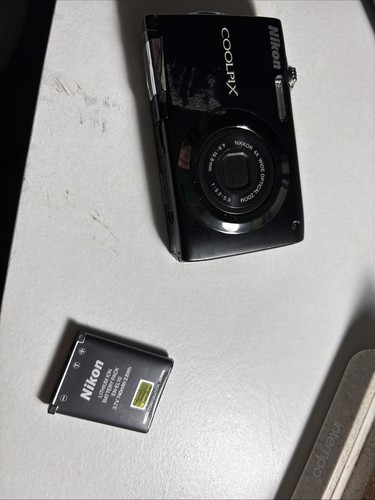Nikon coolpix s3000 - nikon,