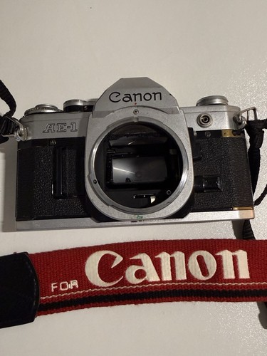 Canon 35mm slr camera - canon,