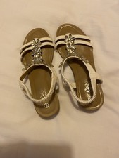 Ladies Sandals, Size 8, White
