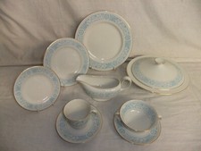 Royal Doulton Hampton Court - English Translucent China 8B6A #