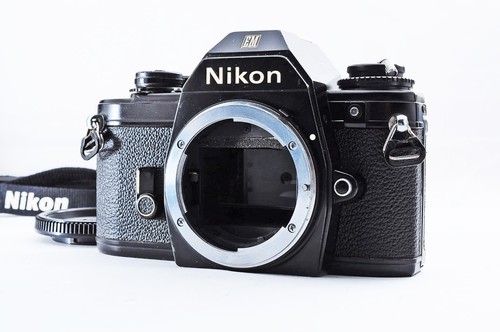Nikon black 35mm slr film - nikon, em
