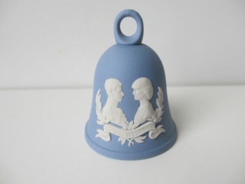 Wedgwood blue jasper ware - blue,