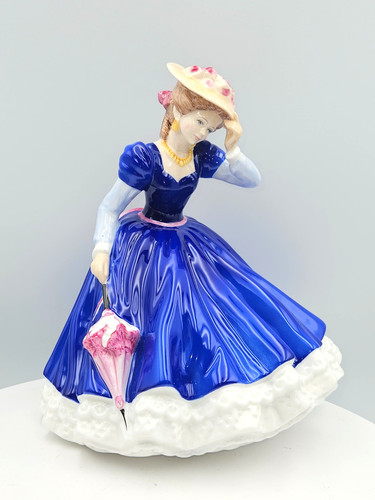 Royal doulton figurine mary - figurine,