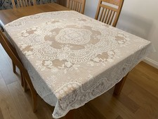 Retro Medium Round Lace Tablecloth Floral Design Approx 68”