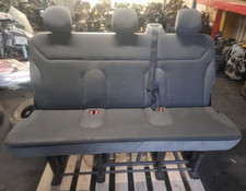 Vauxhall Vivaro Renault Trafic