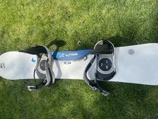 Burton Snowboard 159 with Ride Bindings Snowboard Bag with Wheels