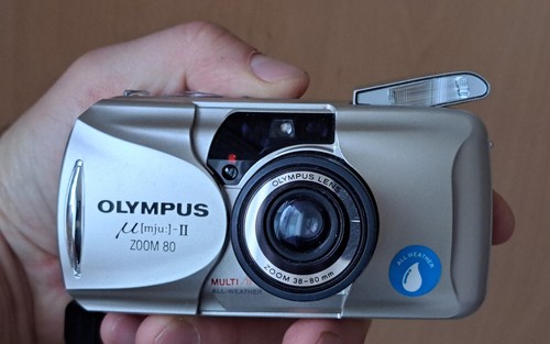 Olympus mju zoom 80 - zoom,