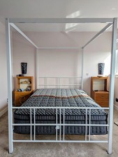 XR White Metal 4 Poster Bed