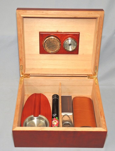 Cigar humidor with accessories - with,