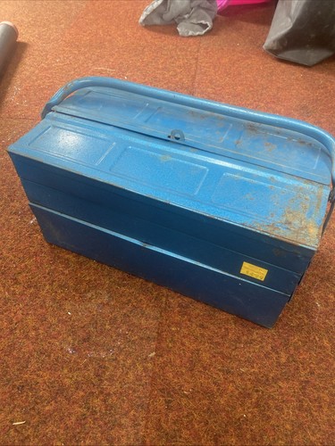 Metal cantilevered tool box - metal,